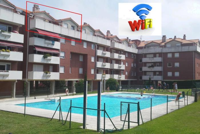 Ático 100m con terraza y piscina