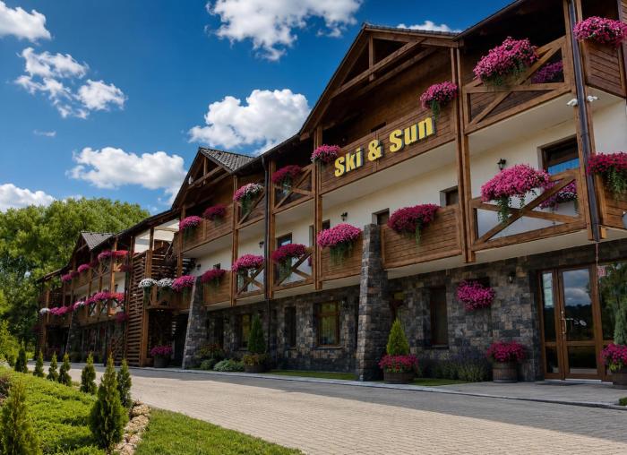 Ski & Sun Wellness Apartments