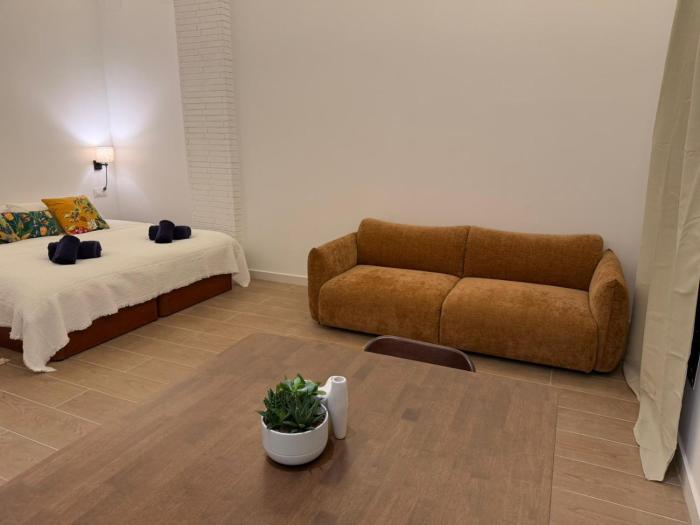 Santa Monica Boutique Apartments