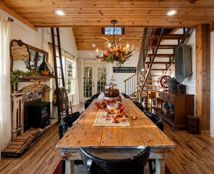 Kings River Estate | House, Cabin & Airstream