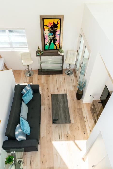 Modern 2BR 3-Level Loft Hollywood Koreatown Free Parking
