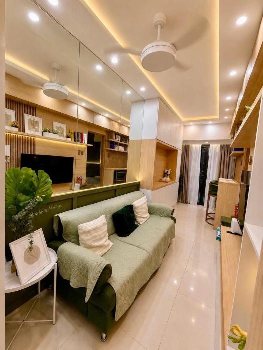 Modern Staycation near SM Mall of Asia Shore 3