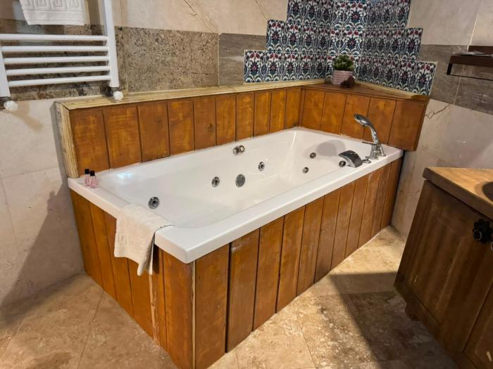 Aşk-ı Nare Cave Hotel - Swimming Pool & SPA
