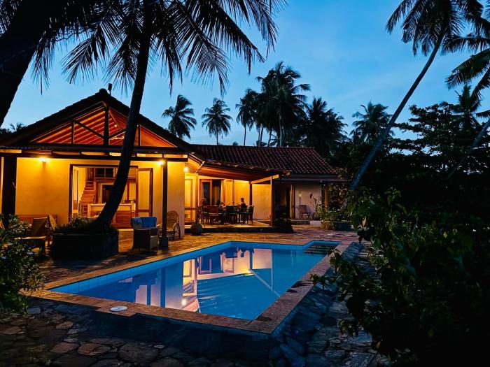 Blue Beach Villa - Nilwella