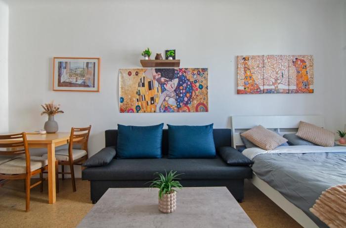 Cozy Belvedere Apartment