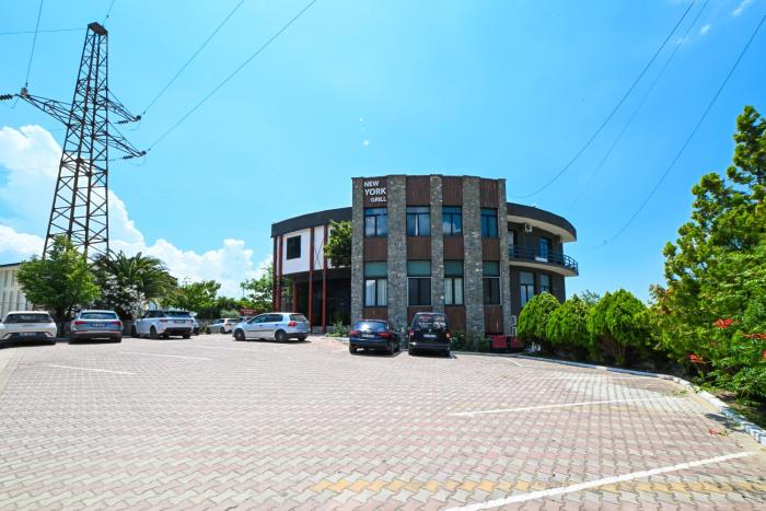 New York G Hotel Dajt Tirana
