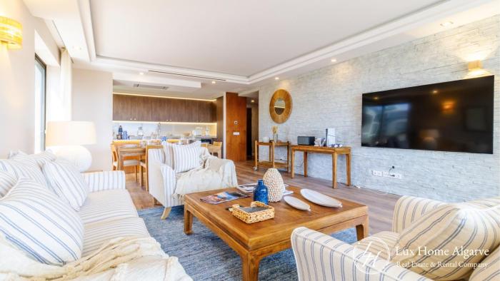 Casa Serena - Luxury - Jacuzzi - Pool & Garden