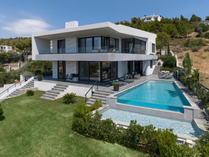 Aurora Residence by A&D Properties