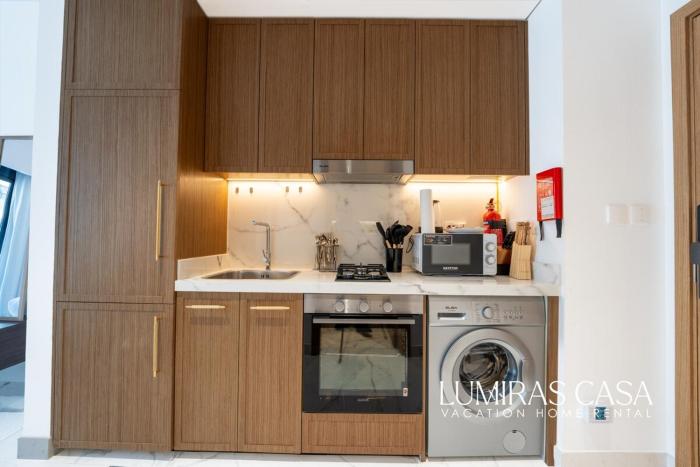 Elegant Chic Studio at Azizi Riviera 61, Meydan