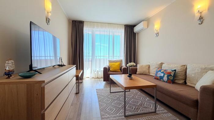 Panoramic Sea & Pool Views - Obzor Beach C204