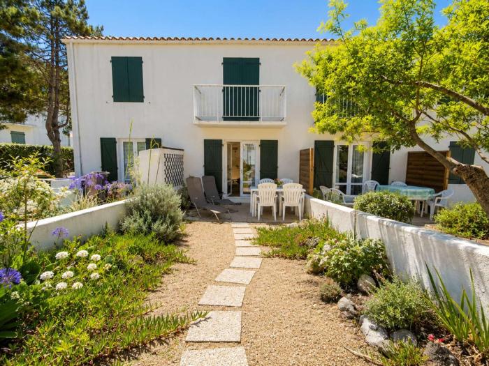 Studio cosy avec jardinet à 300m de la plage - 4 couchages - FR-1-224B-689