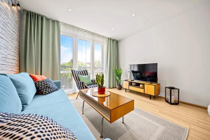 FREE PARKING, AC & SELF CHECKIN - Apt Lucky 7 - 2 Bdr Relax & Harmony - near Stadiums & Center