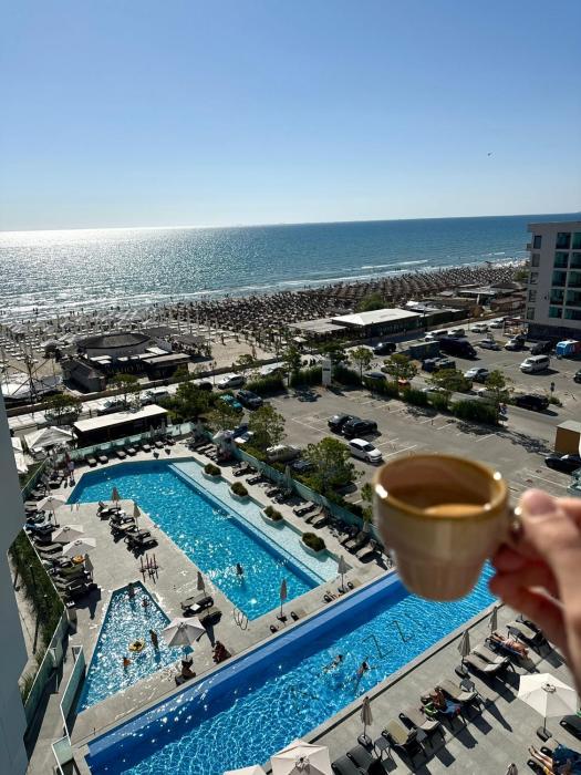 Zyra SeaSide Apartment