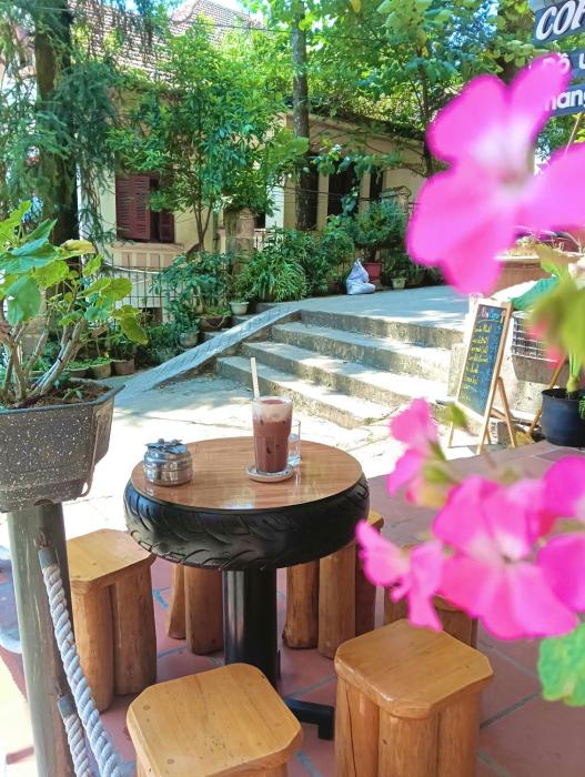 Mushroom Homestay - Tour & Travel