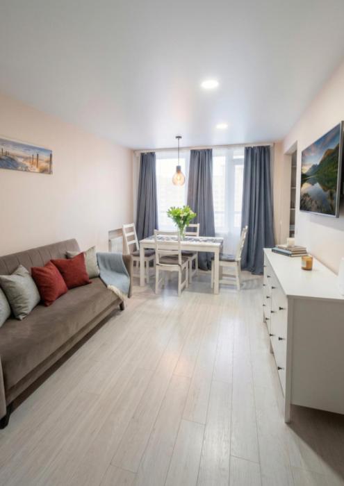 Modern Apartment 5 Min Walk to the Beach