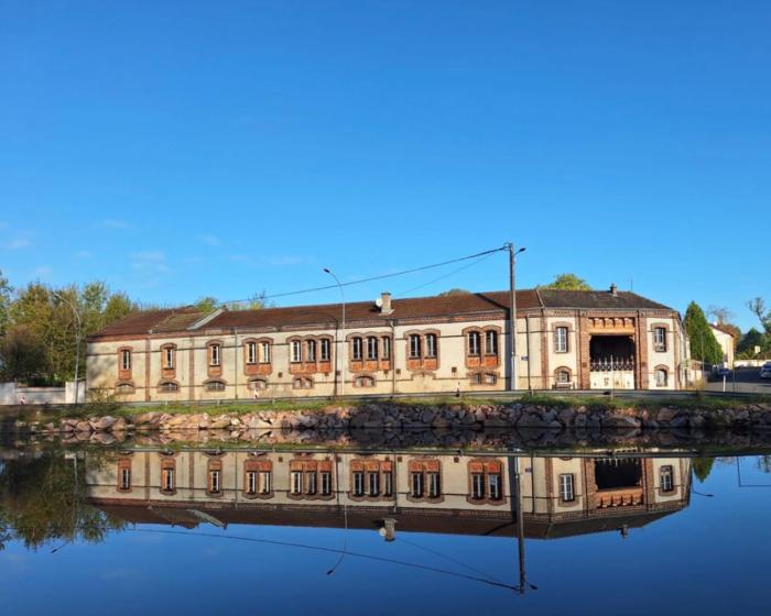 le relais Perrusson, Bed and breakfast à la tuilerie