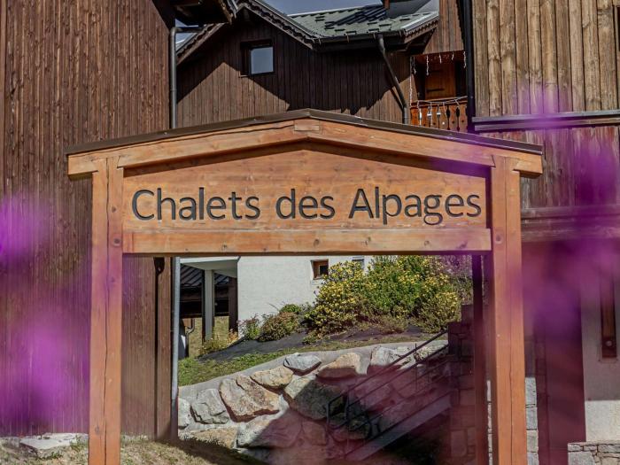Chalet montagnard moderne - 9 pers. - FR-1-885-55