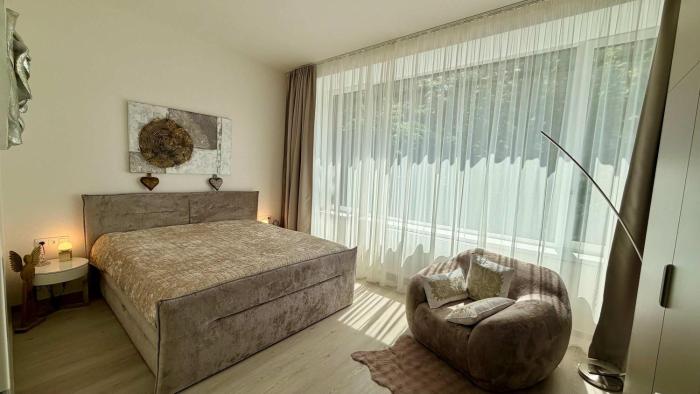 UNO Brand New AC Apartment in City Center