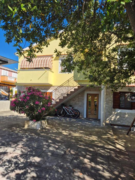 Apartments Gasparovic