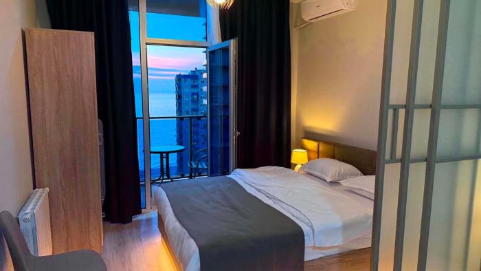 Komunna Luxe Apartment N 2214
