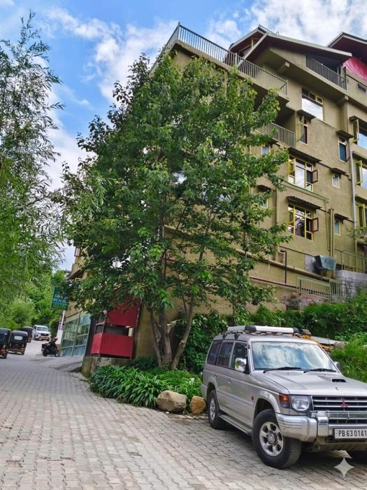 Aavi Grand Manali