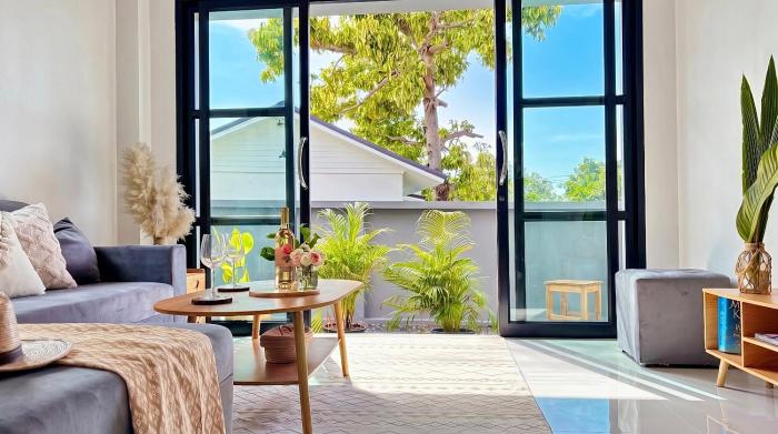 Peaceful 2 BR Sanctuary, Heart of Thong Sala, 2 King Beds