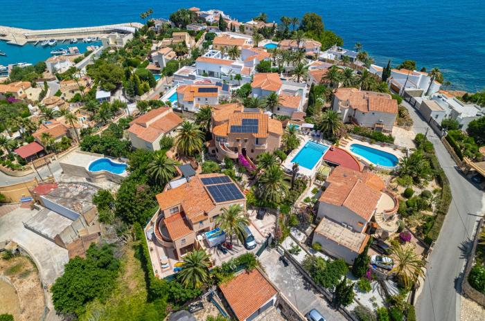 Casa Veintiuno en Calp Mealindy