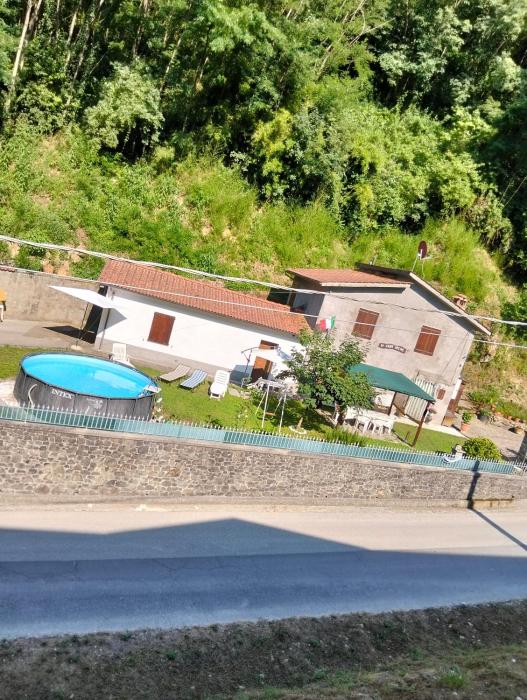 Casa Irene per famiglie e gruppi con piscina