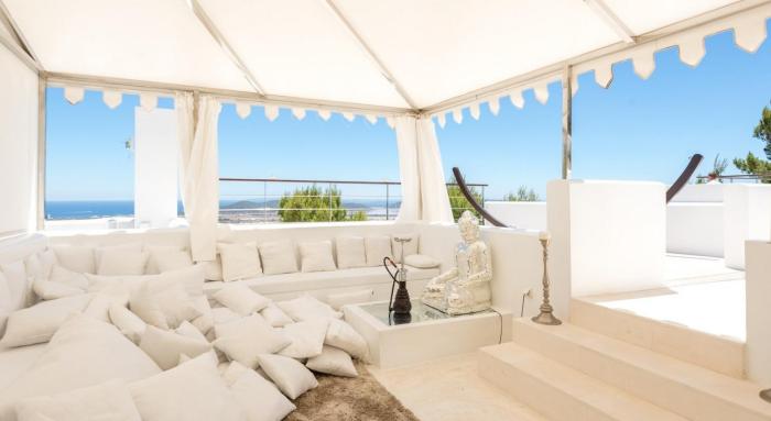 Luxury villa in Vilamoura with private pool