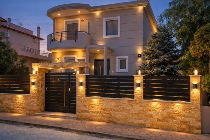 Loudas Villa