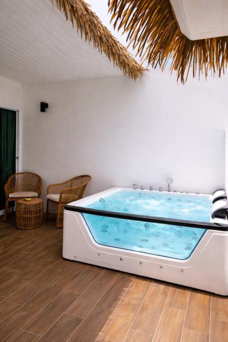 New house, 1 bedroom with spa bath