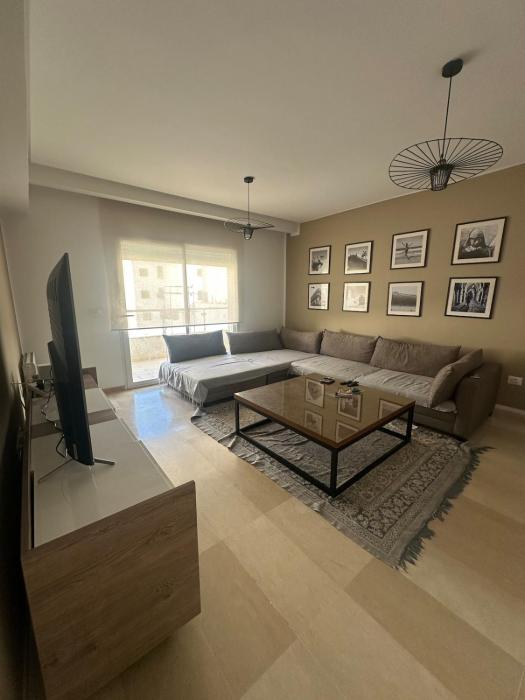 Large, cozy and bright apartment