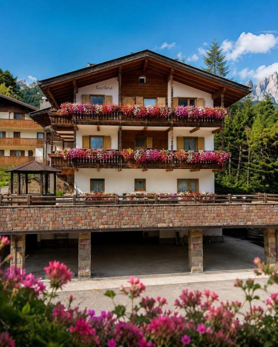 Hotel Ai Pini
