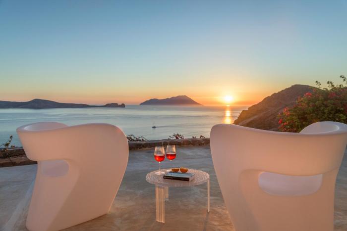 Sunset Flower Villa