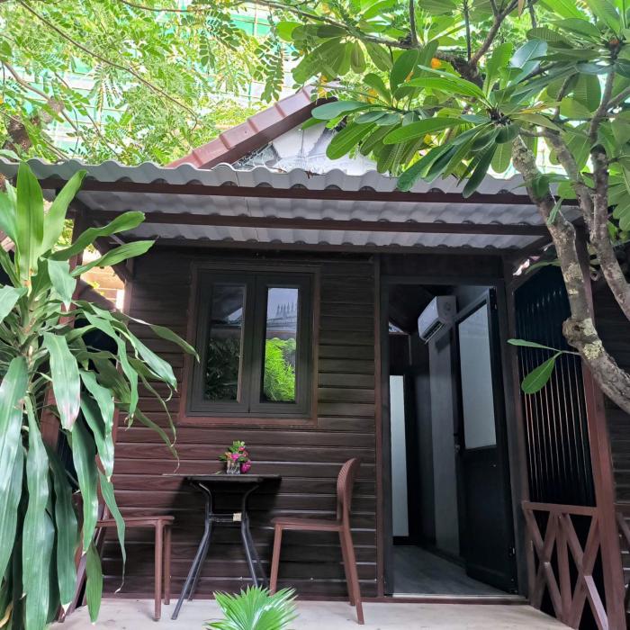 Anna Riverside Bungalow Vientiane