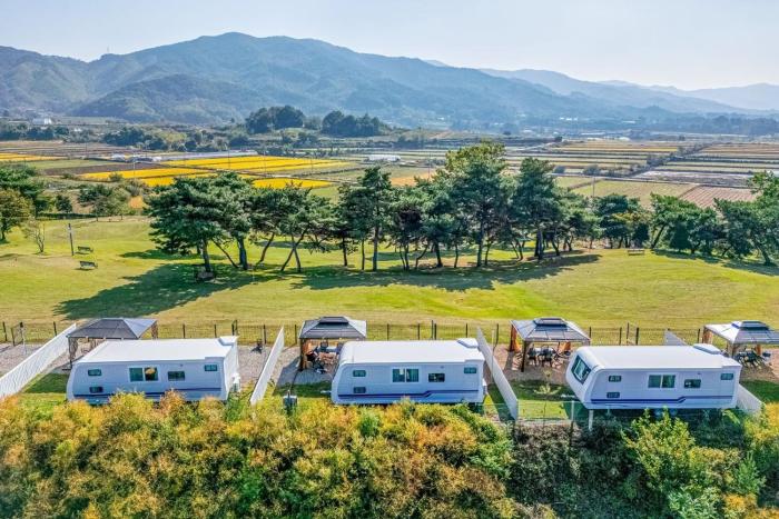 Cheongju Chojeong Healing Campsite