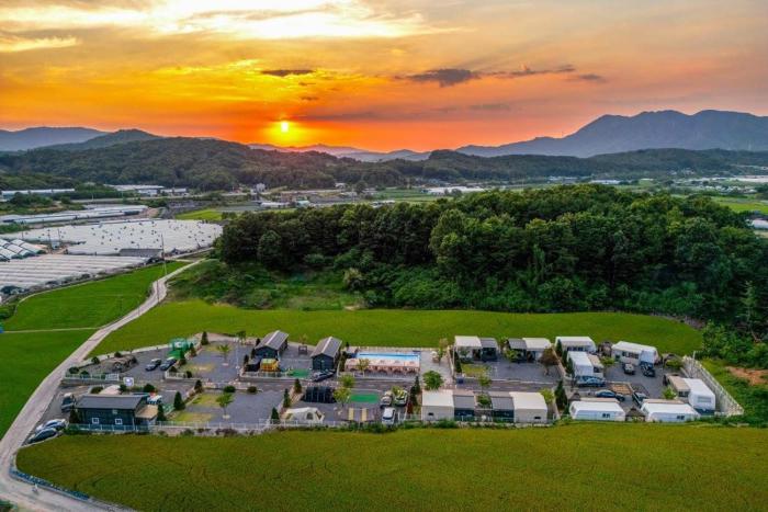 Pocheon Choice Camp Caravan