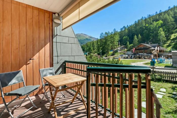 Theos House - Happy Rentals