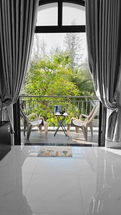 Hostel Nha Tia Near Beach Grandworld Phu Quoc