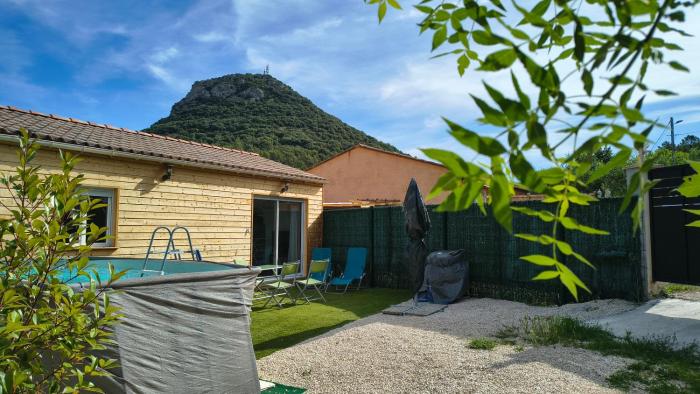 Gîte 6 personnes frontière Gard Ardèche