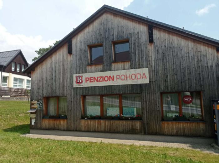 Penzion a restaurace POHODA Strážný