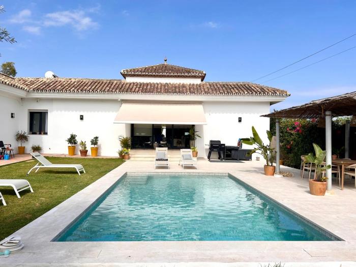 El Rancho Villa with pool near Puerto Banus