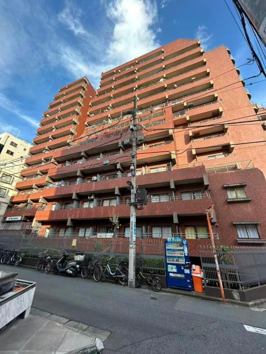 Shinjuku 2min walk! Shinjuku kabukicho 歌舞伎町! 车站步行2分! 2个卧室公寓! 新装修公寓!干湿分离! 智能马桶! 高速无限制网路1001