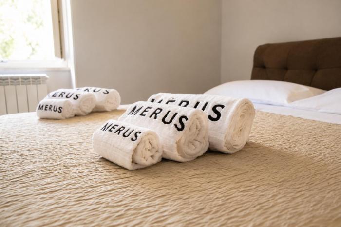Merus