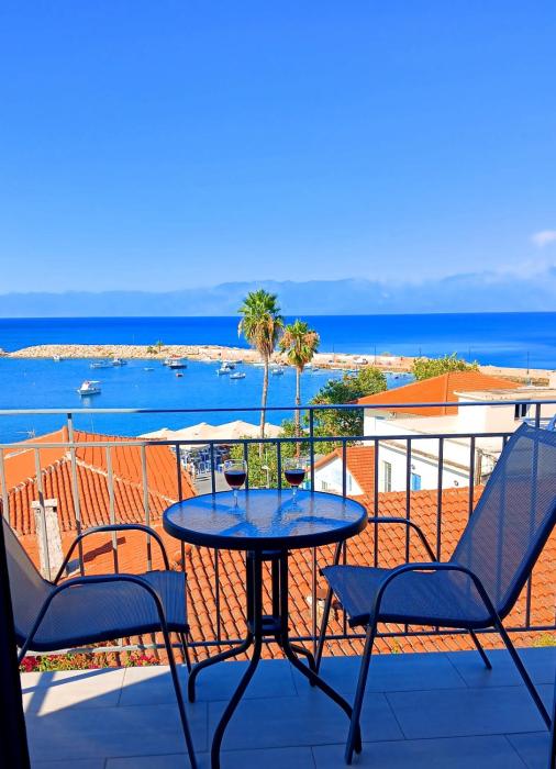 ANGIRA - Koroni Apartments
