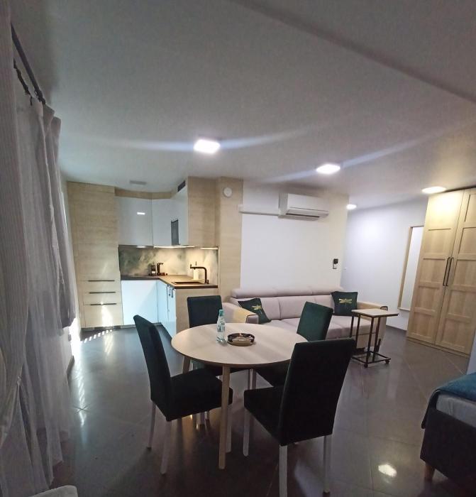 Nowoczesny Apartament Piwna 17a, Śródmieście, klimatyzacja, balkon