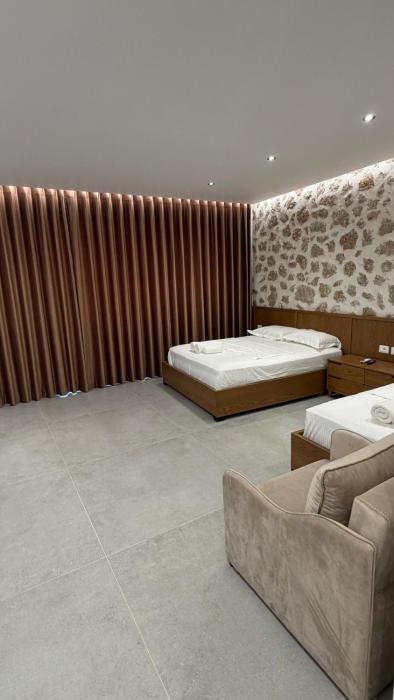 ALAR Rooms