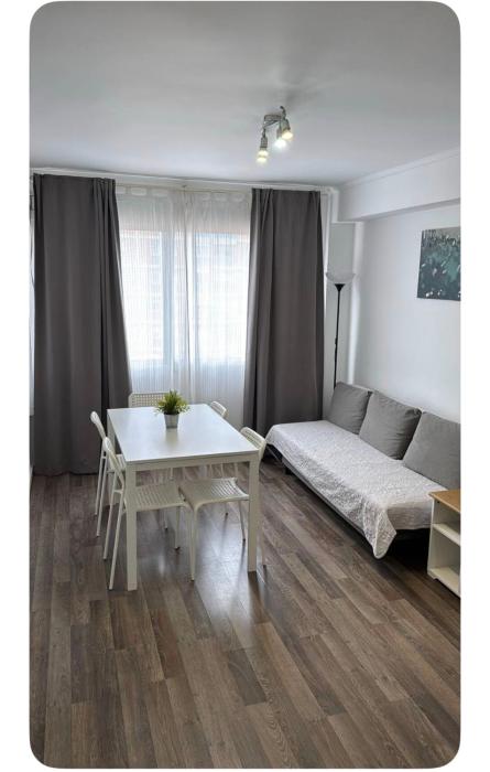 Cozy flat near the beach and Forum