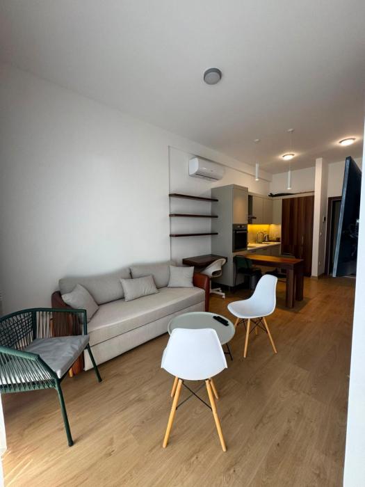 PMTR Residence