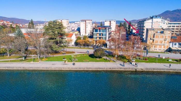 Lake city